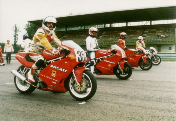 Ducati 1